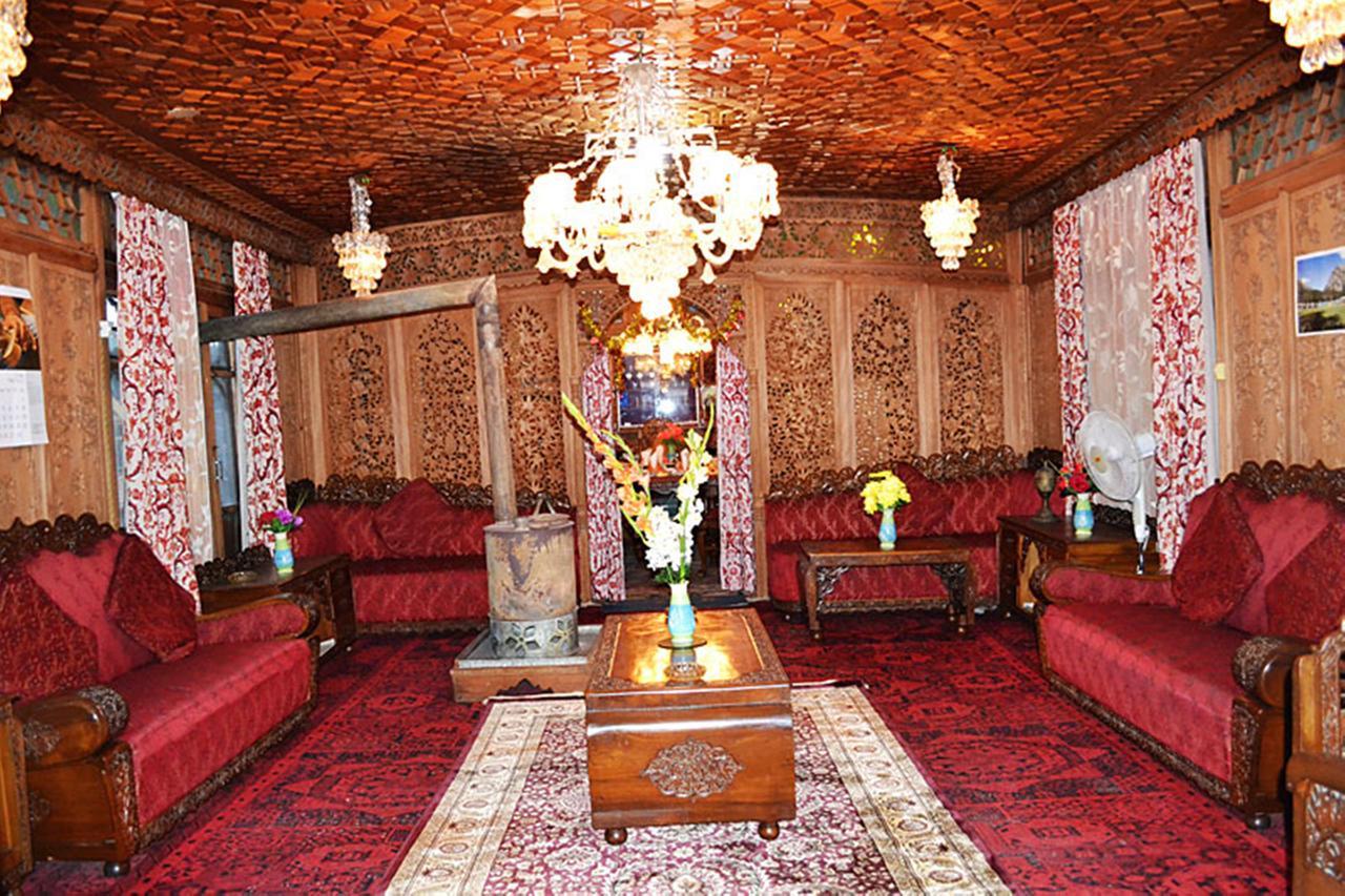 Morning Star Group Of Houseboats Hotel Srinagar  Exterior photo