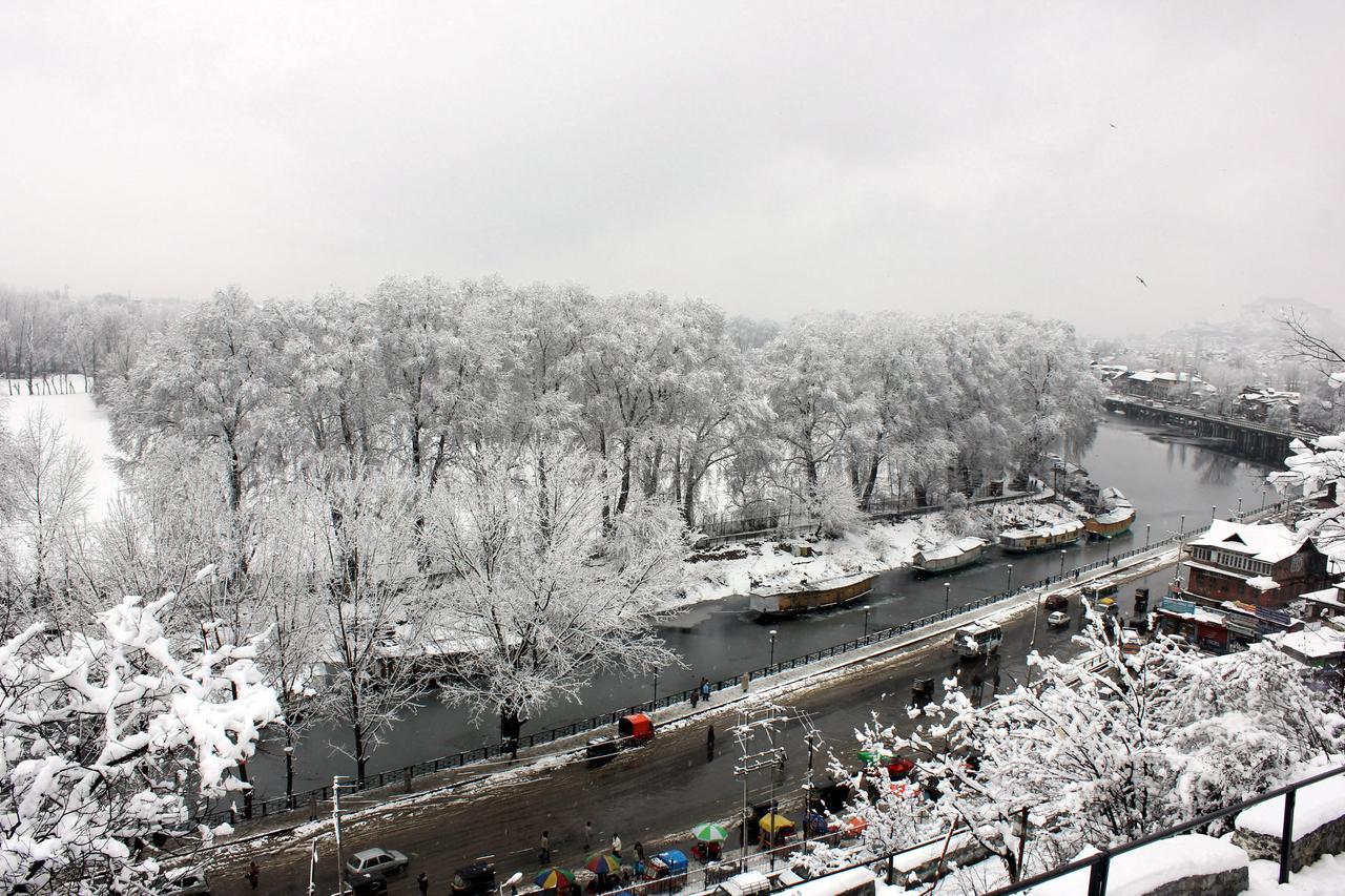 Morning Star Group Of Houseboats Hotel Srinagar  Exterior photo